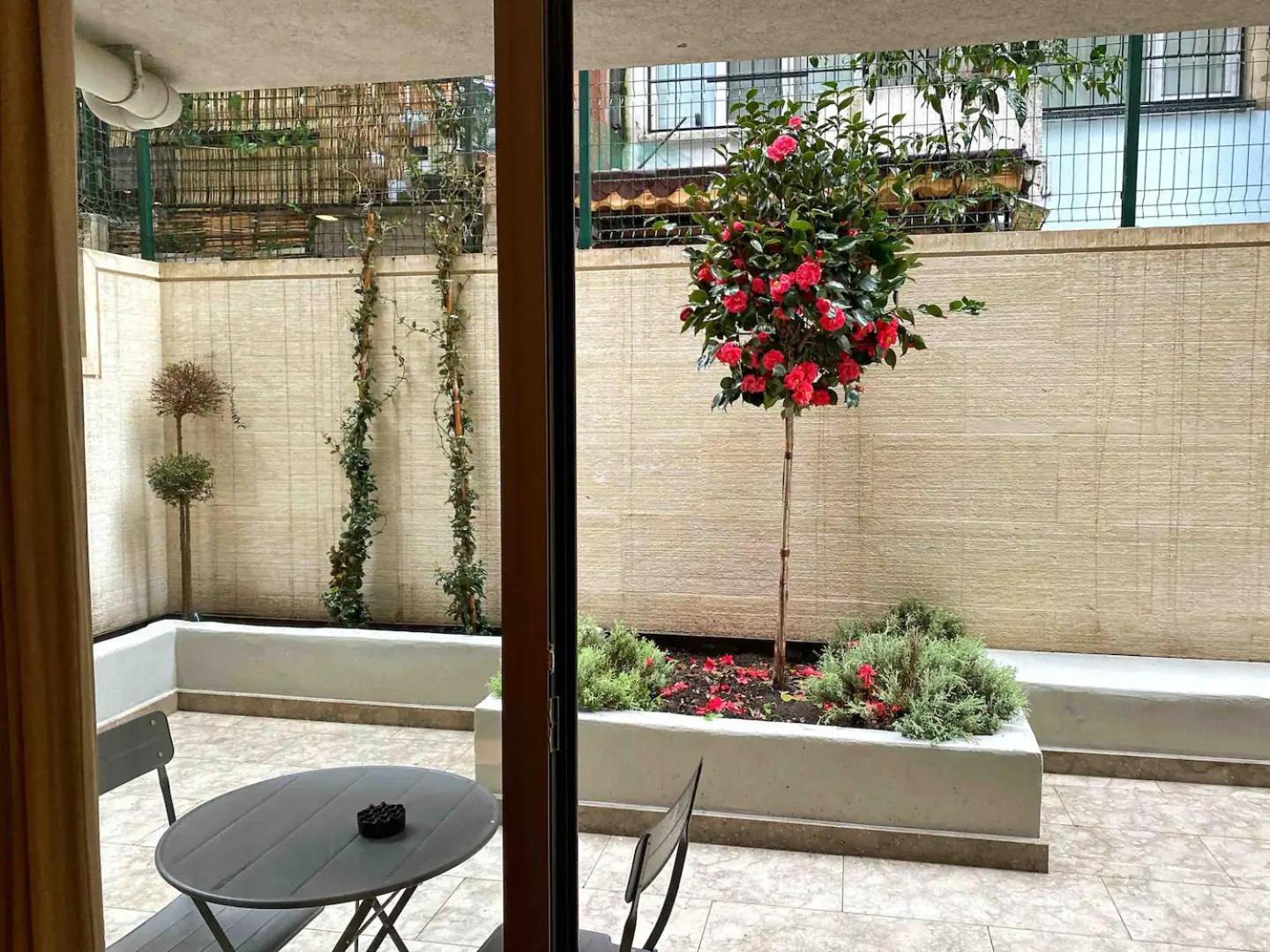 Apart Otel Bflatz İstanbul